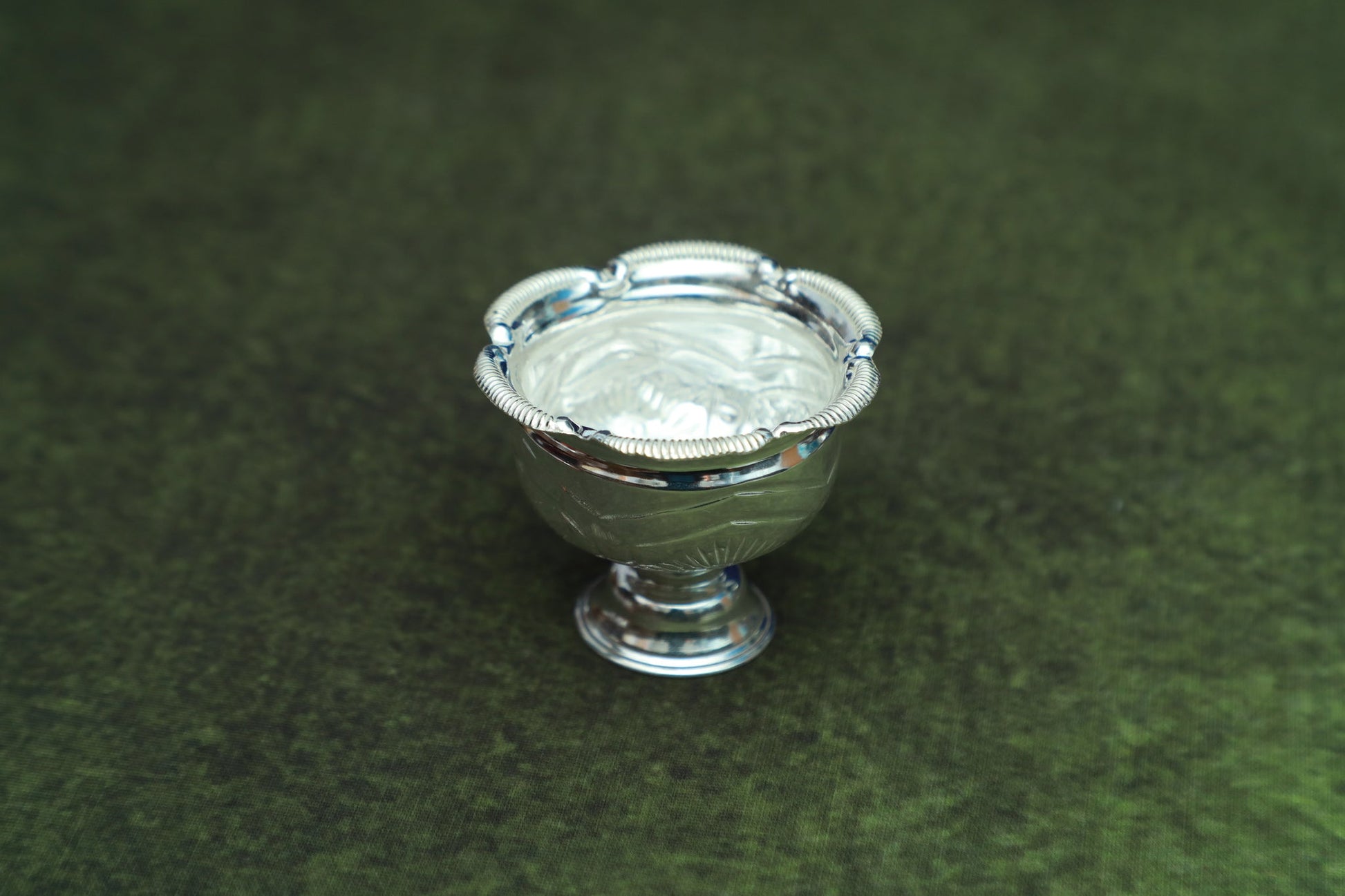 Pure Silver Chandan Cup-14 Grams-m01