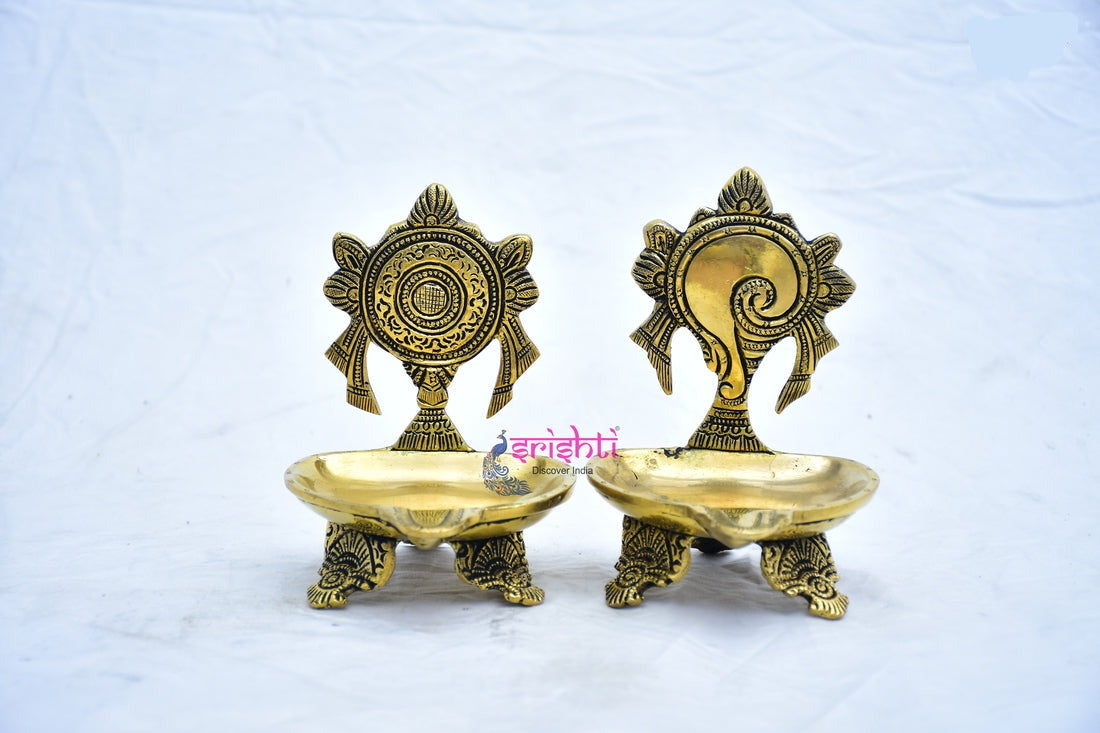 Antique Finish -Fine Craft- Sturdy Brass Diya -11.4 CM (Weight: 0.95 Kg )