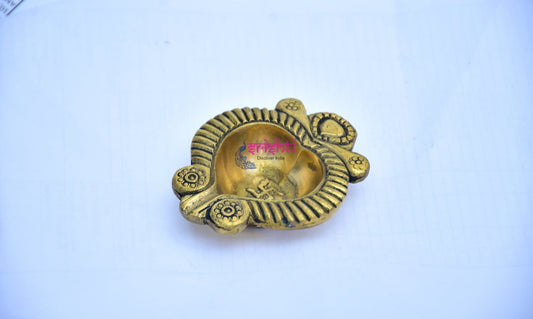 Antique Finish -Fine Craft- Sturdy Brass Agal Diya-M08