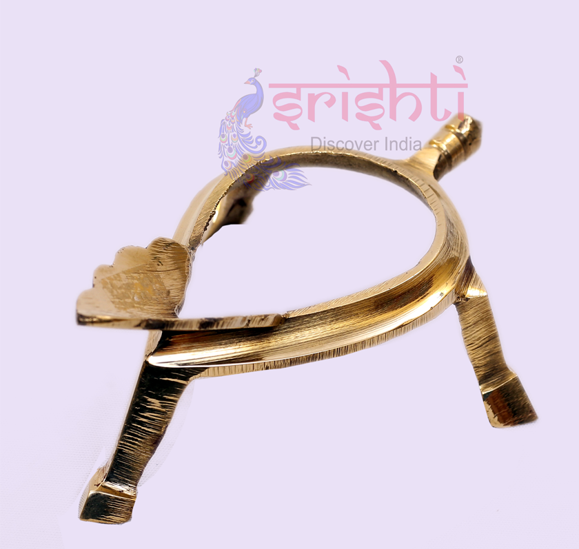 Brass shankh stand - Mo2